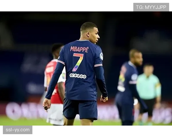 朗斯队长福法纳专访，谈球队本赛季防守稳固的秘诀